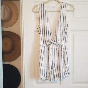 LOVE RICHE | romper, size L